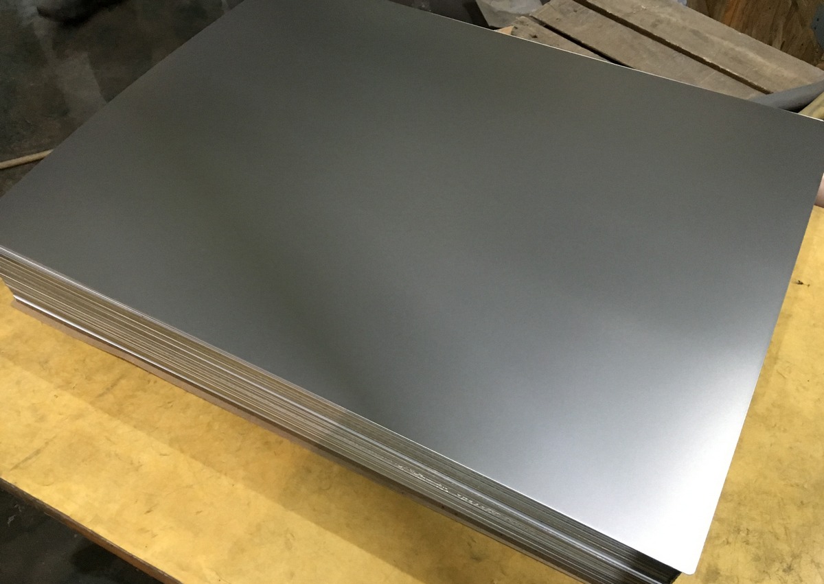 Алюминиевый лист 10х1400х5500 Д1А