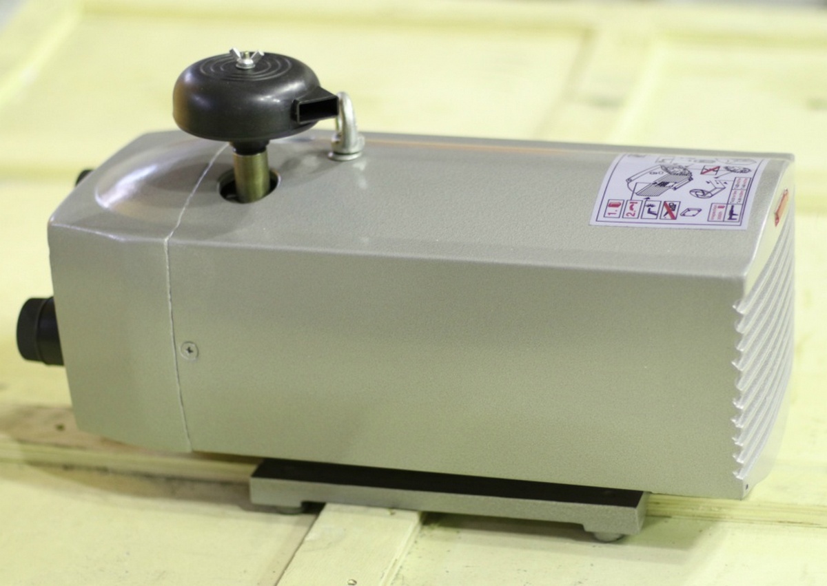 Вакуумный насос Erstevak PVP100