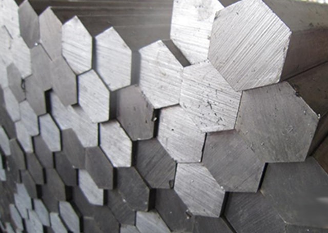 Стальной шестигранник  32 40Х 